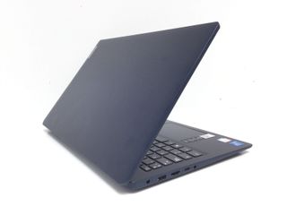 pc portatil lenovo 82xf