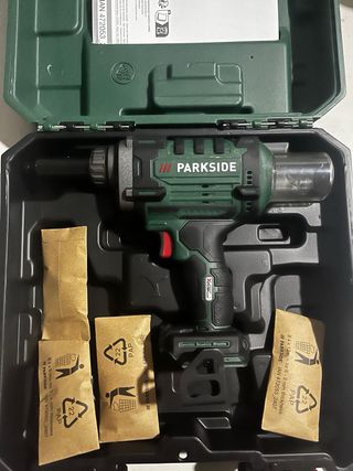 Remachadora inalámbrica Parkside 20V
