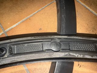 Aletin para RS Q3 - Negro Válido Q3 