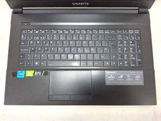 pc portatil gigabyte ax20