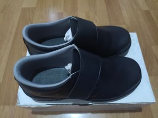 Zapatos trabajo negros Talla 37