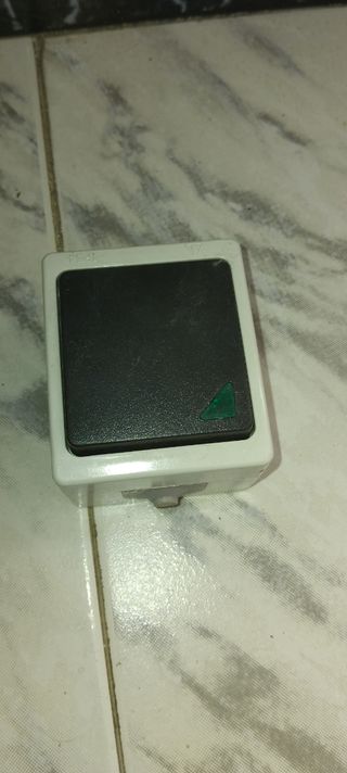 Interruptor exterior