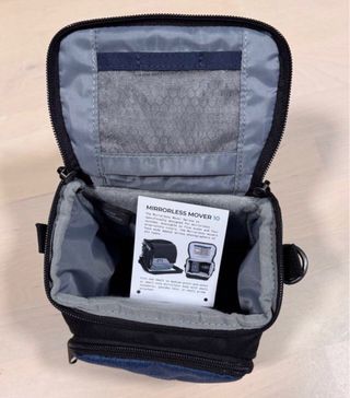 Custodia per fotocamera Think Tank Mirrorless Mover 10