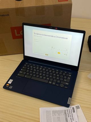 Portátil Lenovo IdeaPad Slim 3 Chromebook Nuevo