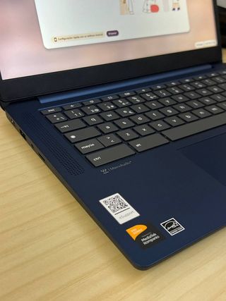 Portátil Lenovo IdeaPad Slim 3 Chromebook Nuevo