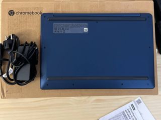 Portátil Lenovo IdeaPad Slim 3 Chromebook Nuevo