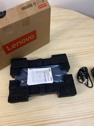 Portátil Lenovo IdeaPad Slim 3 Chromebook Nuevo