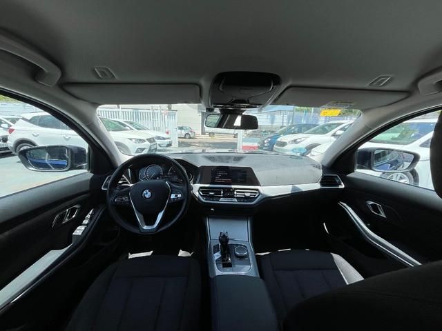 BMW Serie 3 318d Touring 110 kW (150 CV)