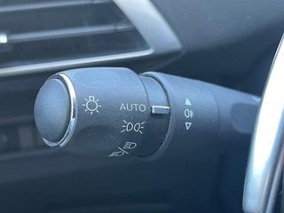 Peugeot 3008 Hybrid 225 Allure e-EAT8 165 kW (225 CV)