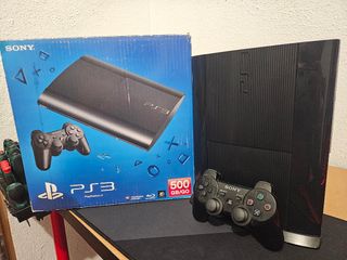 PS3 Super Slim 500GB - Negra en caja