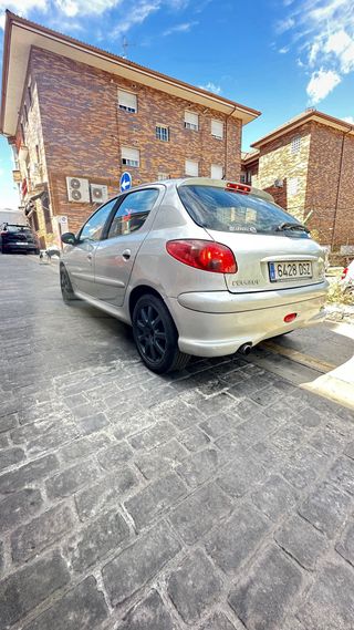 Peugeot 206 2004