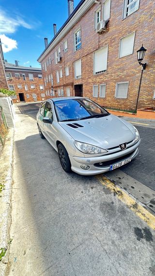 Peugeot 206 2004