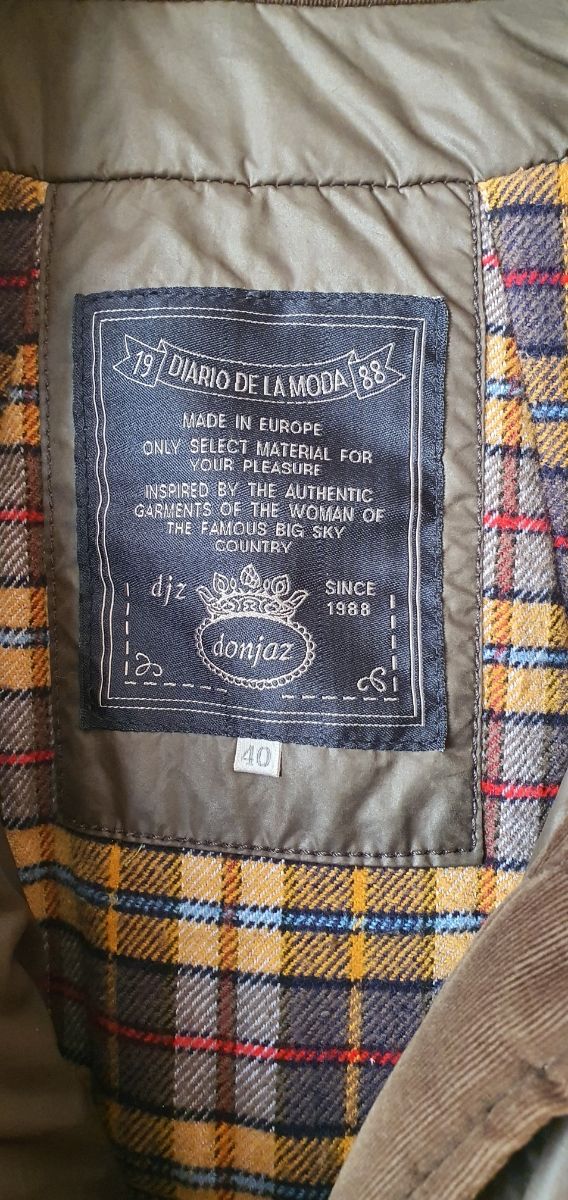 Gabardina marrón-oliva