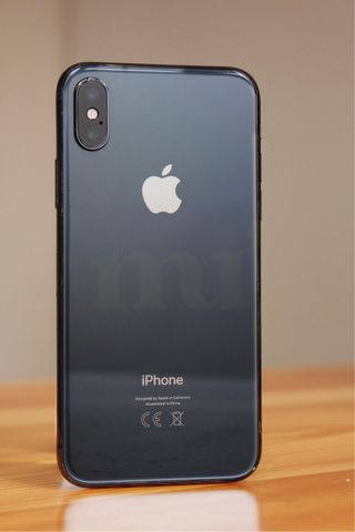 iPhone X - Gris espacial