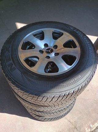 4 LLANTAS 15" 5x112 Mercedes Benz W638 Neumáticos 