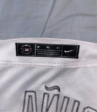 Camiseta Ronald Acuña Jr. Autografiado original