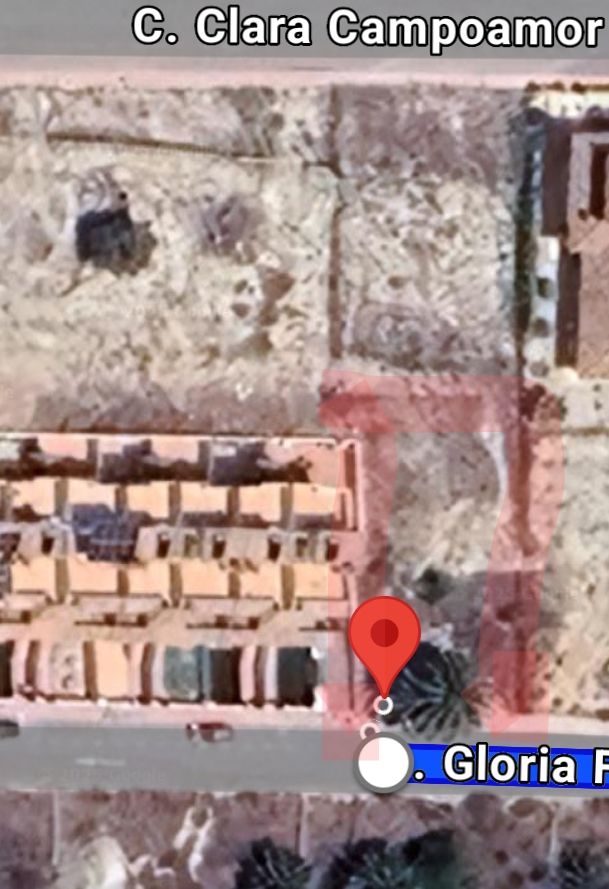 Parcela 446m2 - Se vende