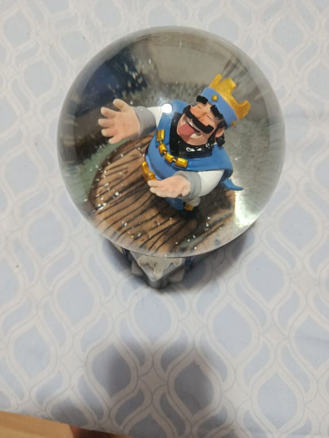 Bola Nieve Rey Clash Royale