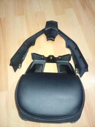 Respaldo Yamaha XMAX 125/300/400 sin usar 