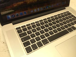 portatil apple apple macbook pro core i7 2.2 15 (2014) (a1398)