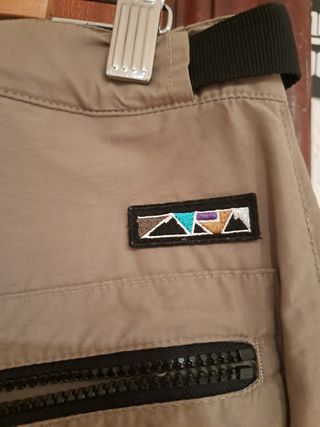 Pantalón cargo convertible Zara