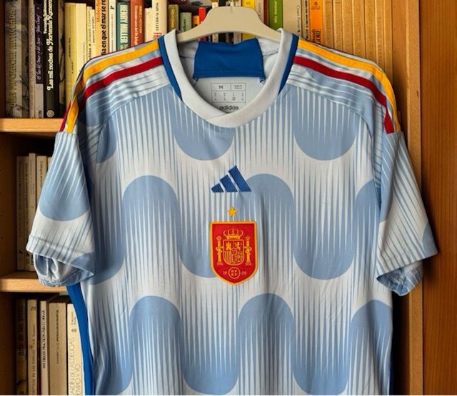 Camiseta España original Adidas Mundial 2022