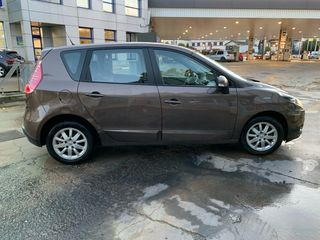 Renault Scenic 2010