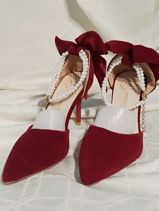 Zapatos tacón rojos 