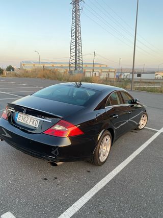 MERCEDES CLS 320 CDI