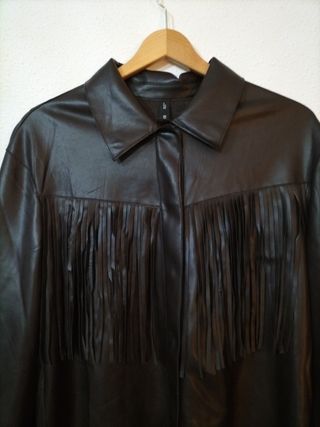 Chaqueta Mango negra flecos