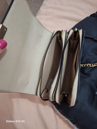 Bolso Guess beige-dorado