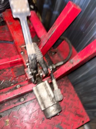 Elevador motos - Taller
neumático y hidráulico 
