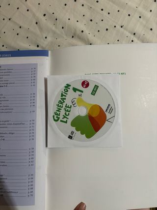 Libro de actividades de Francés de 1º bachillerato