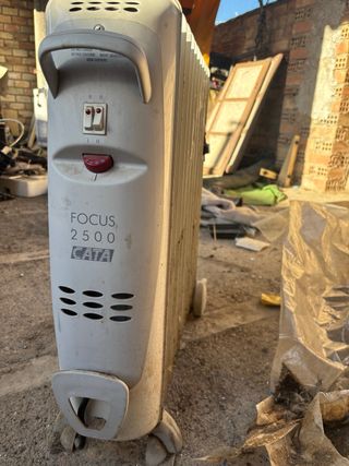 Estufa Cata Focus 2500 - Calefactor