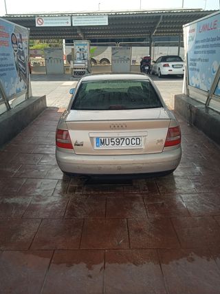 Audi A4 1999