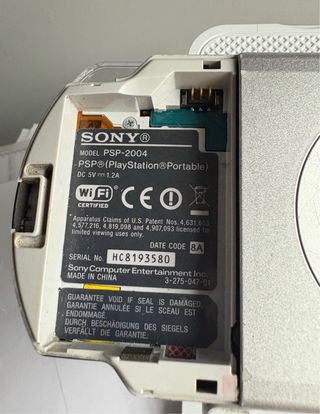 PSP Slim Plateada 