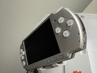 PSP Slim Plateada 