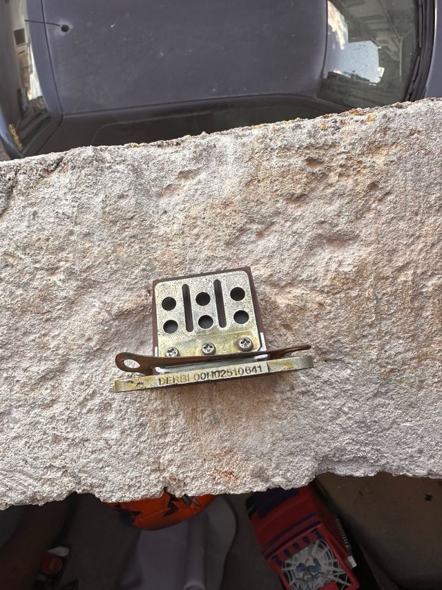 piezas derbi senda y junta