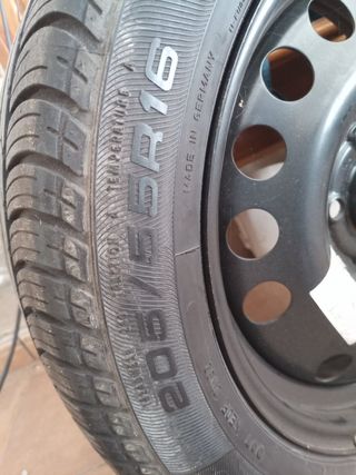 Rueda invierno 195/65 R16