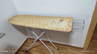 Tabla de planchar plegable