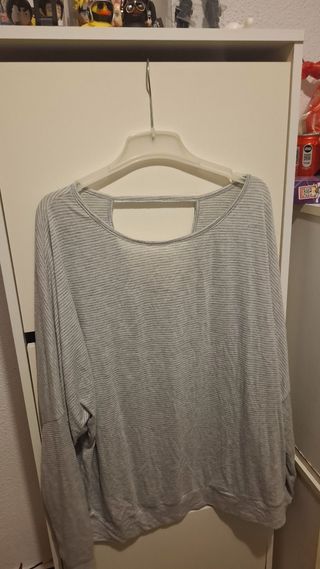 Camisa Gris a Rayas
