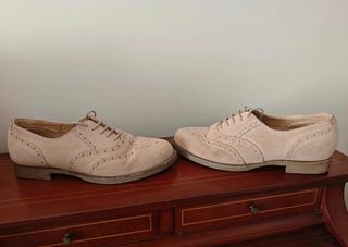 Zapatos Oxford beige mujer