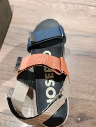 Sandalias plataforma azul y naranja