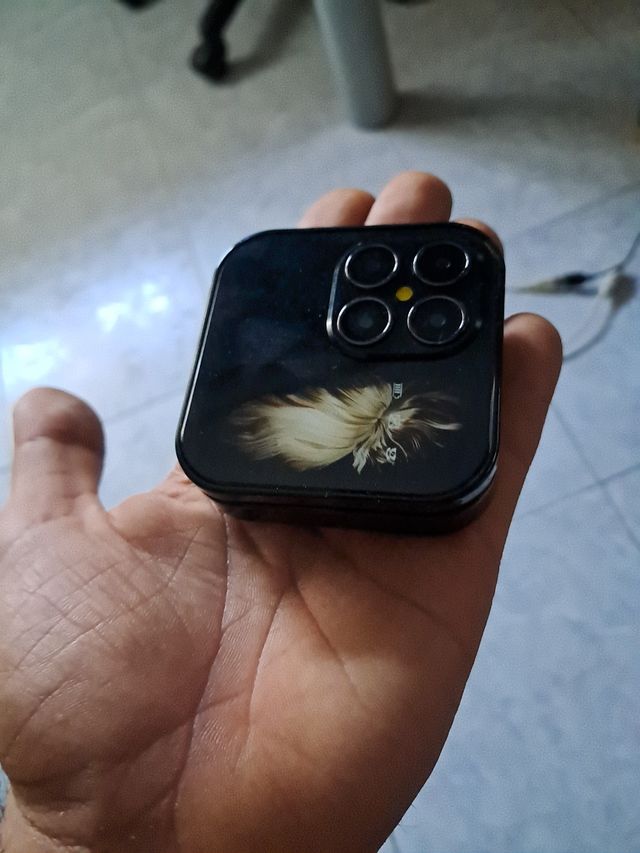 Telefono pieghevole nero 
