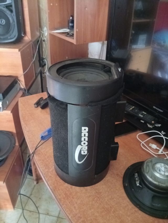 Subwoofer auto 6.5" usato