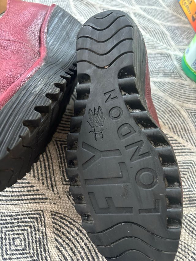 zapatos cuña nuevos fly london