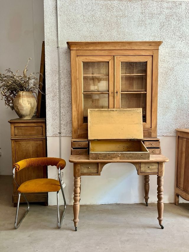 Escritorio vitrina/secreter abattant restaurado