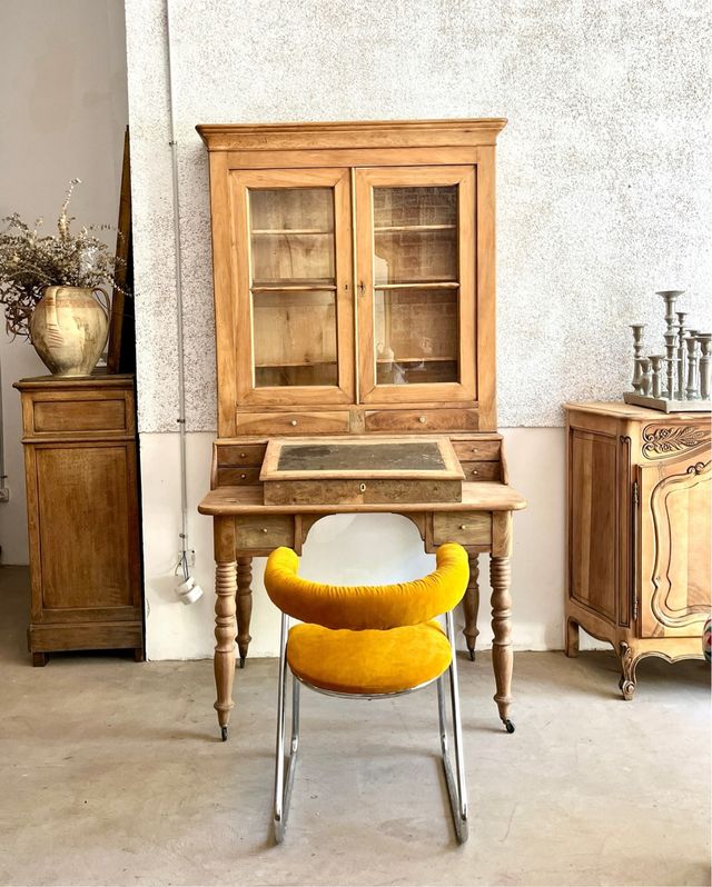 Escritorio vitrina/secreter abattant restaurado