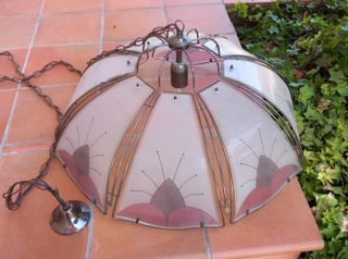 Lampadario vintage rosa
