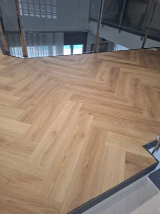 Instalador de parquet y tarimas de exterior